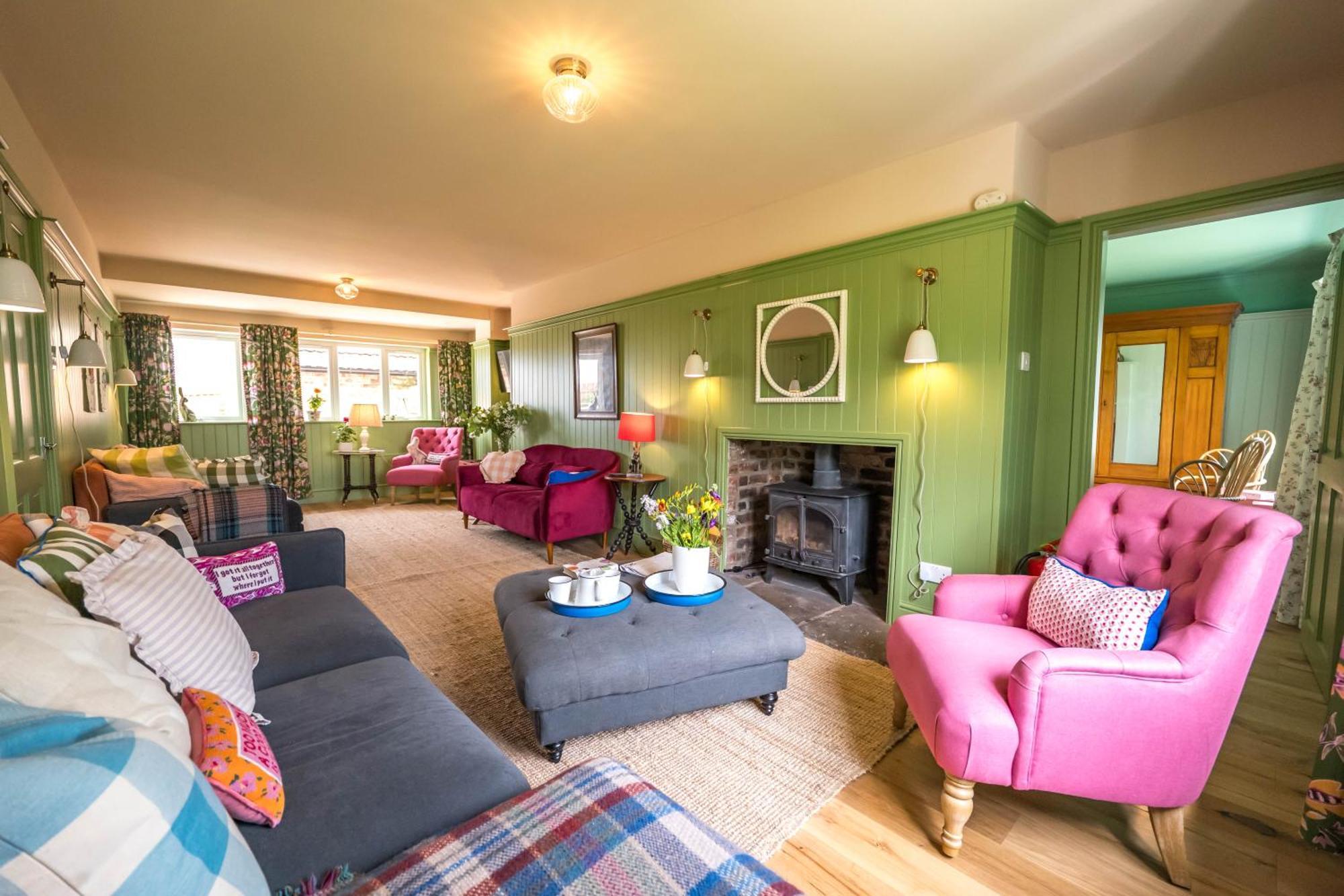 Large Country Cottage, Sleeps 8 - Spa Facilities, Garden Bar, Catering Services, Free Parking, Nature Reserve, Hen Parties Scunthorpe Luaran gambar