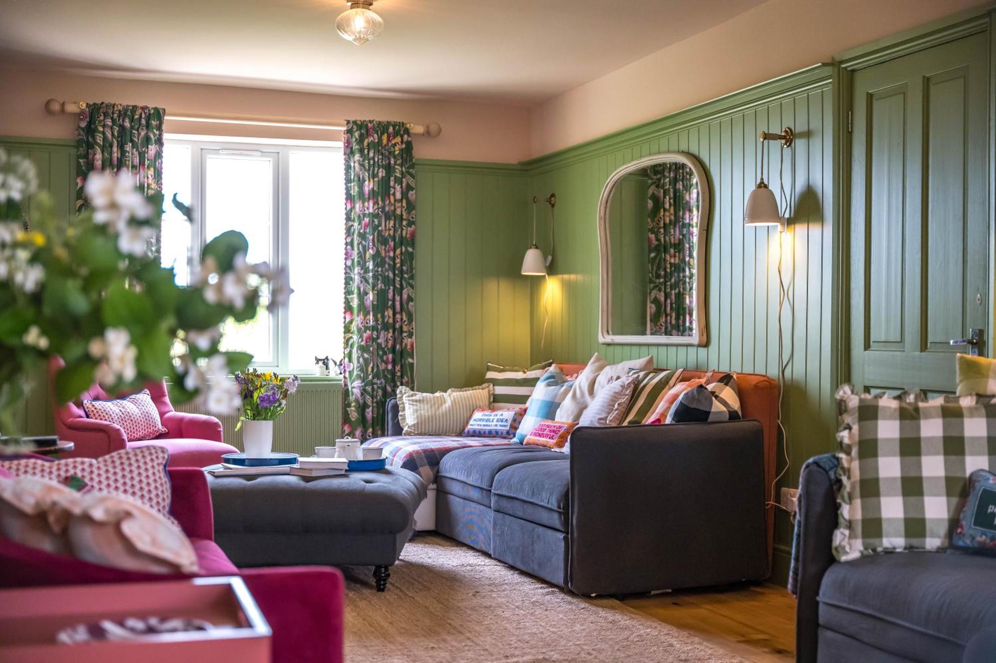 Large Country Cottage, Sleeps 8 - Spa Facilities, Garden Bar, Catering Services, Free Parking, Nature Reserve, Hen Parties Scunthorpe Luaran gambar