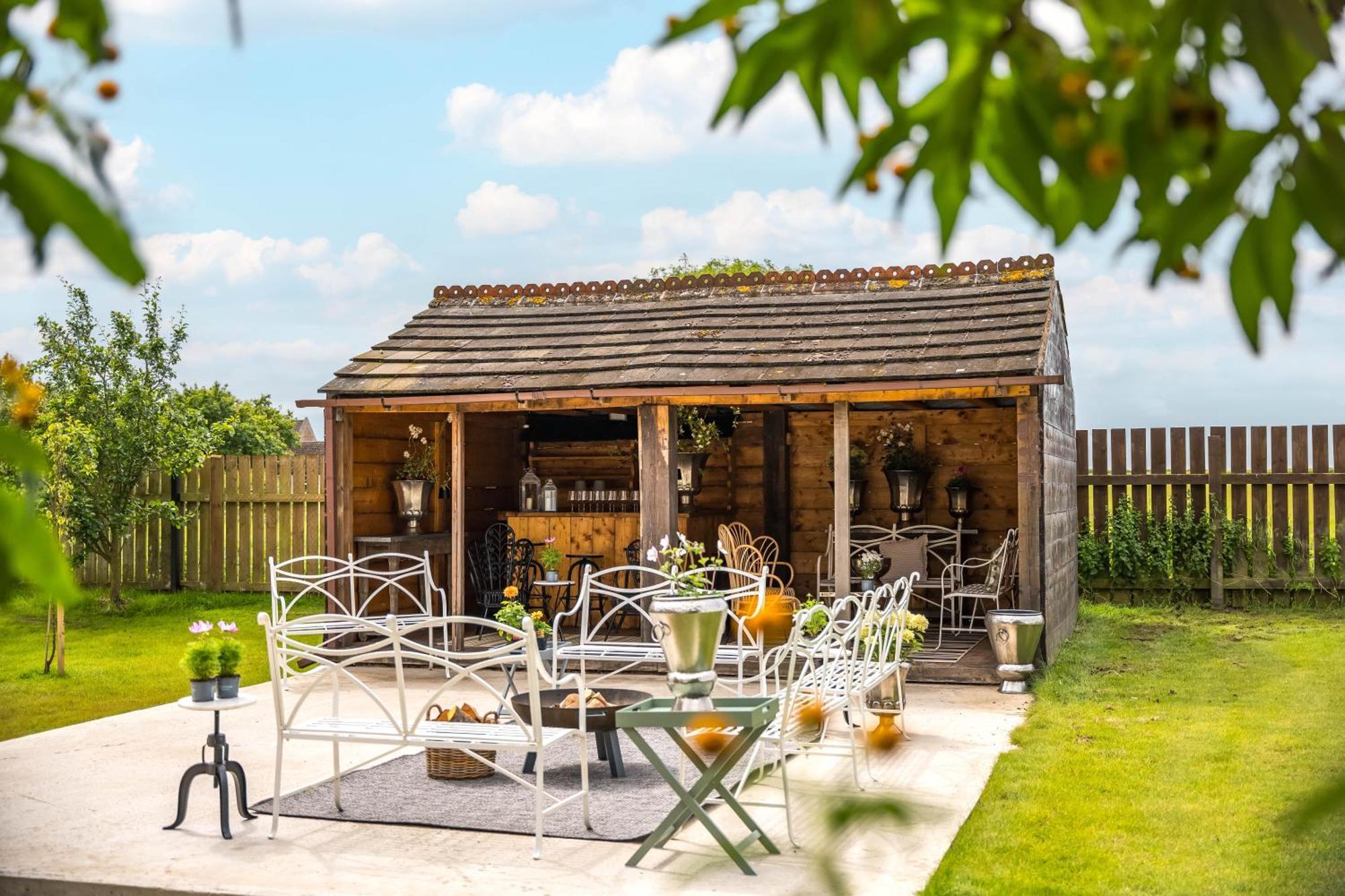 Large Country Cottage, Sleeps 8 - Spa Facilities, Garden Bar, Catering Services, Free Parking, Nature Reserve, Hen Parties Scunthorpe Luaran gambar